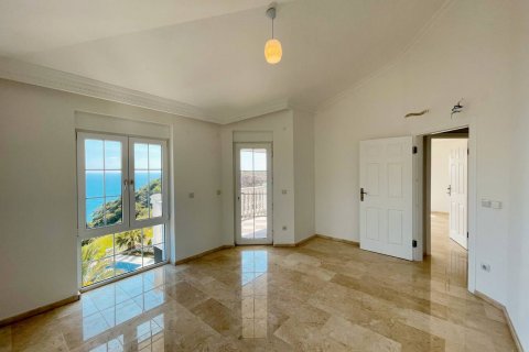 Apartment for sale in Gazipasa, Antalya, Turkey, 5 bedrooms, 300m2, No. 113266 – photo 11
