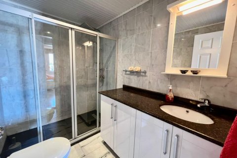 Apartment for sale in Tosmur, Alanya, Antalya, Turkey, 3 bedrooms, 130m2, No. 134300 – photo 19