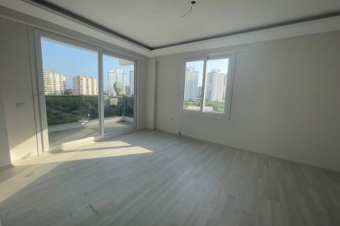 2+1 Lejlighed  i Mersin, Tyrkiet Nr. 135101
