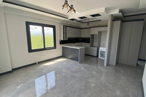 2+1 Wohnung  in Mersin, Türkei Nr. 131322 - 4