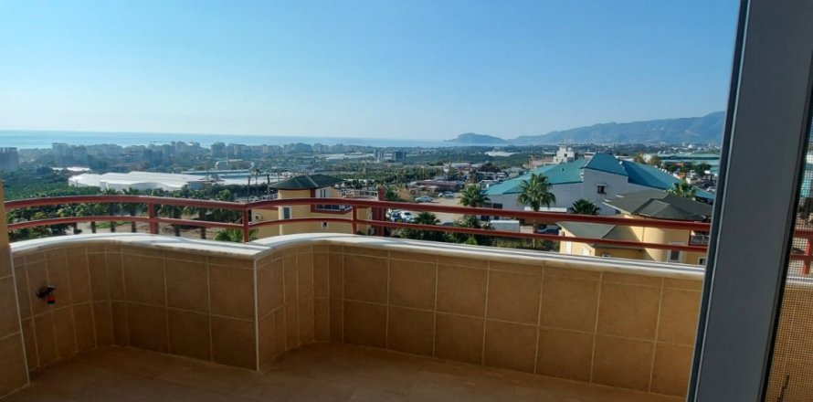 2+1 Apartment in Mahmutlar, Antalya, Turkey No. 134265