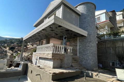 Продажа виллы  в Тепе, Аланье, Анталье, Турция 4+1, 220м2, №116285 – фото 17