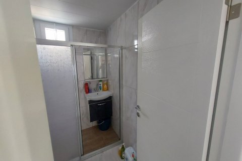 Daire 1+1 Mersin, Türkiye №135282 - 9