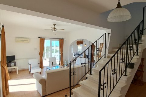 Продажа виллы  в Гирне, Северный Кипр 3+1, 260м2, №190967 – фото 5