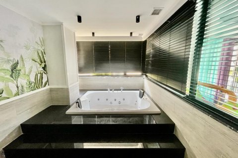 Продажа квартиры  в Оба, Анталье, Турция 3 комн., 160м2, №210457 – фото 14