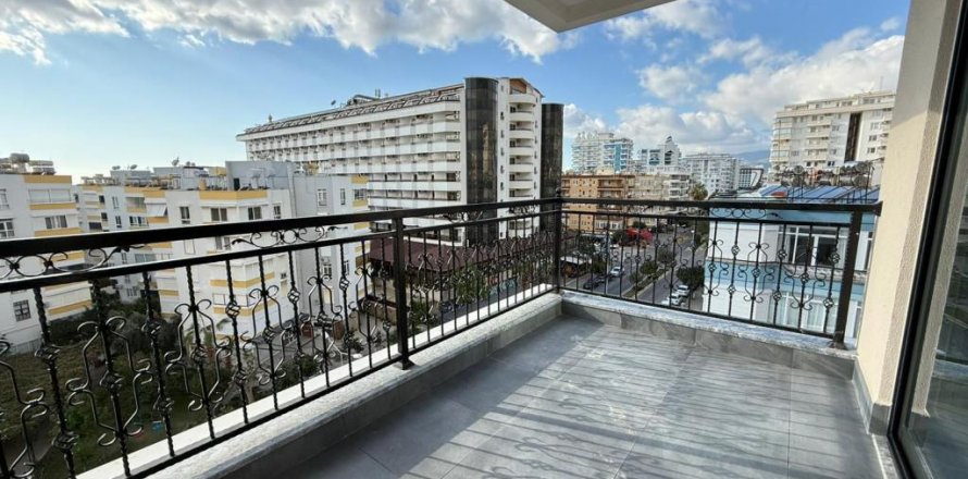 Daire Mahmutlar, Antalya, Türkiye №210459