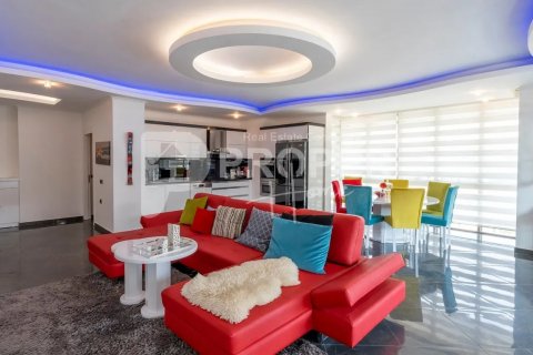 Продажа квартиры  в Аланье, Анталье, Турция 5 комн., 267м2, №113768 – фото 2