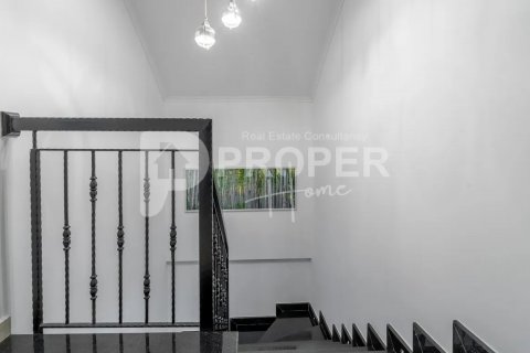 Продажа квартиры  в Аланье, Анталье, Турция 5 комн., 267м2, №113768 – фото 18