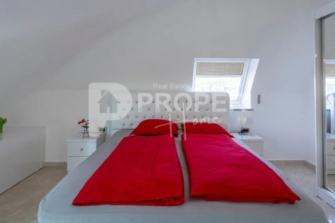 Продажа квартиры  в Аланье, Анталье, Турция 5 комн., 267м2, №113768 – фото 12