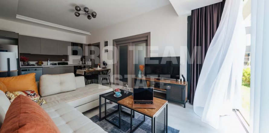 Apartment  in Kepez, Antalya, Turkey No. 210136