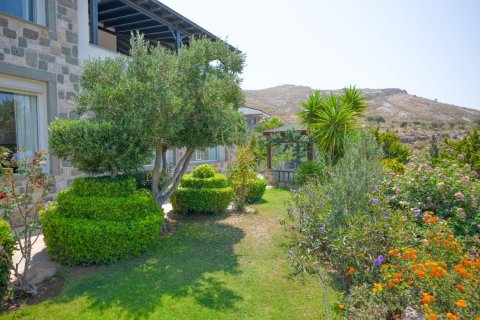4+1 Villa  i Gumusluk, Mugla, Tyrkia Nr. 193294 - 28