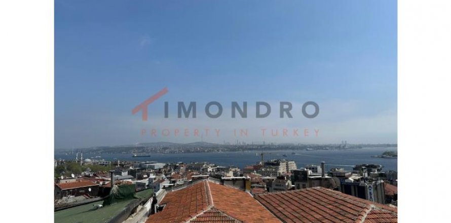 3+1 Apartment  in Beyoglu, Istanbul, Turkey No. 192524
