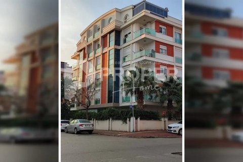 Lägenhet  i Konyaalti, Antalya, Turkiet Nr. 84448 - 2