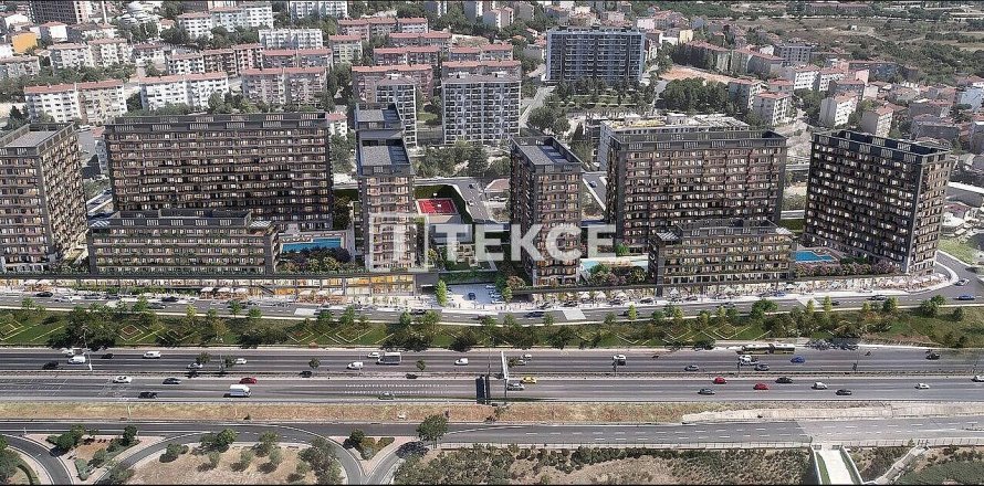 Commercial property  in Istanbul, Turkey No. 192864