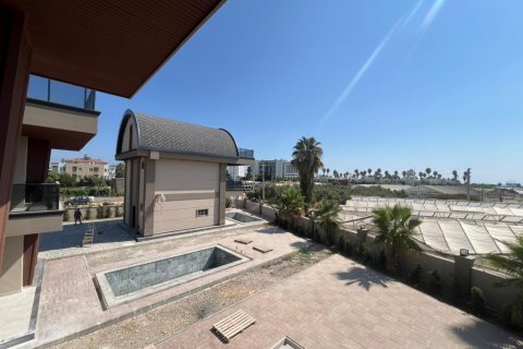 Продажа виллы  в Аланье, Анталье, Турция 4 комн., 250м2, №206546 – фото 2