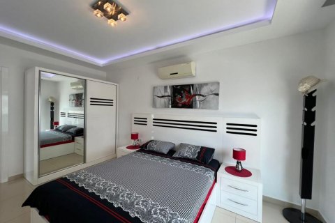 Lejlighed  i Oba, Antalya, Tyrkiet Nr. 153053