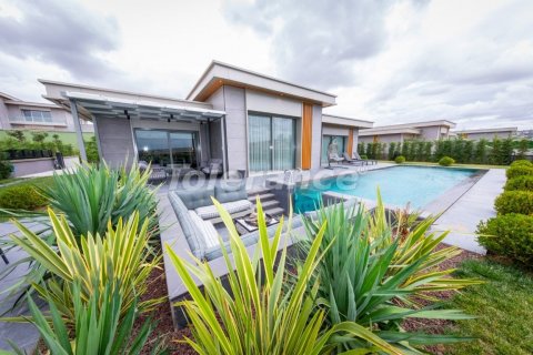 4+2 Villa  i Istanbul, istanbul, Turkiet Nr. 136613