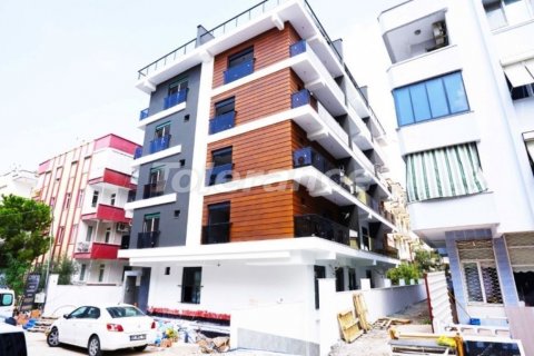 Продажа квартиры  в Анталье, Турция 1+1, 55м2, №136614 – фото 4