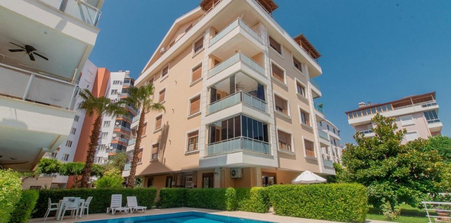 2+1 Apartment in Konyaalti, Antalya, Turkey No. 210333