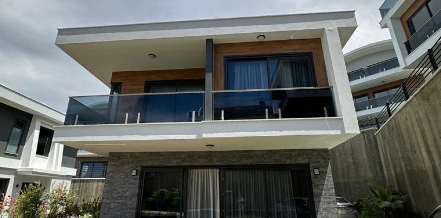 3+1 Villa in Kargicak, Alanya, Antalya, Turkey No. 210327