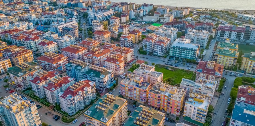 2+1 Wohnung  in Oba, Antalya, Türkei Nr. 115946