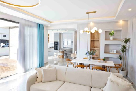 Villa for sale in Famagusta, Northern Cyprus, 204m2, No. 211181 – photo 8