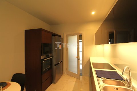 Продажа квартиры в Бююкчекмедже, Стамбуле, Турция 1+1, 69м2, №150098 – фото 22