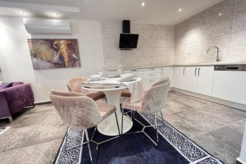 Apartment for sale  in Alanya, Antalya, Turkey, 3 bedrooms, 150m2, No. 117446 – photo 14