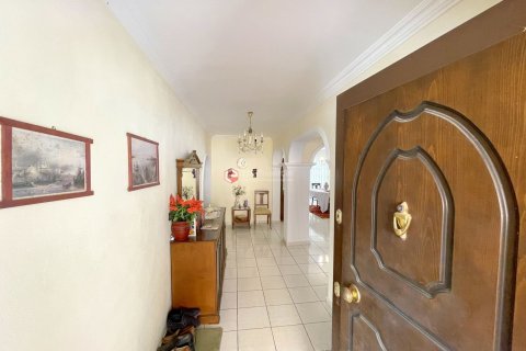 Villa for sale in Alanya, Antalya, Turkey, 4 bedrooms, 200m2, No. 210456 – photo 15