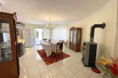 Villa for sale in Alanya, Antalya, Turkey, 4 bedrooms, 200m2, No. 210456 – photo 18