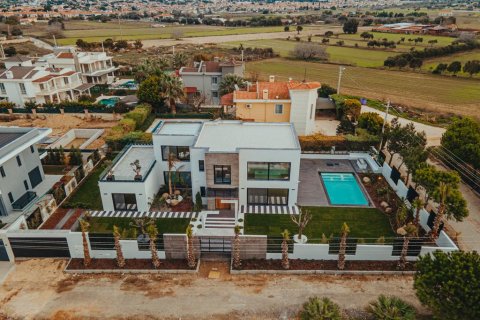6+1 Villa i Alacati, Izmir, Turkiet Nr. 131194 - 2