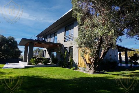 5+1 Villa in Cesme, Izmir, Türkei Nr. 131198 - 14