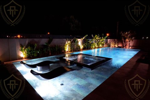 5+1 Villa in Cesme, Izmir, Türkei Nr. 131198 - 5