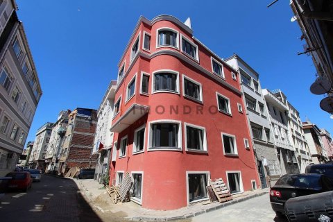 Villa for sale in Fatih, Istanbul, Turkey, 8 bedrooms, 240m2, No. 151691 – photo 20