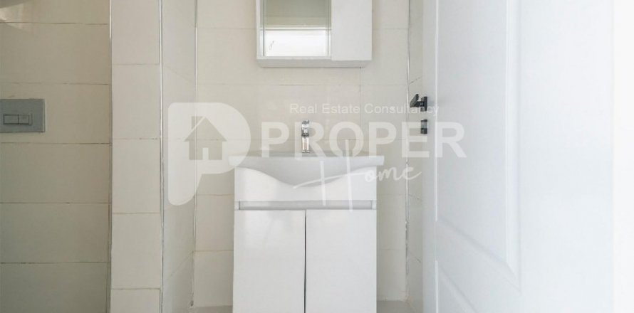 Apartment in Muratpasa, Antalya, Turkey No. 81412
