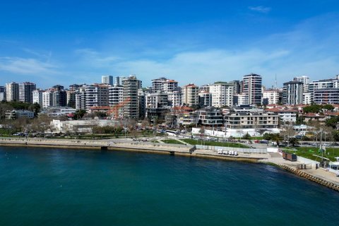 آپارتمان در Kadikoy،  Istanbul ، ترکیه 4 خوابه ، 180 متر مربع.  شماره 188791