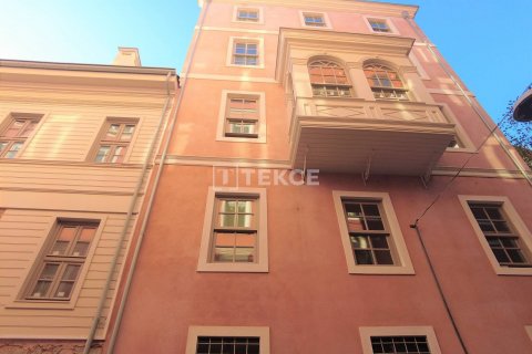 Продажа квартиры в Стамбуле, Турция 2+1, 132м2, №45331 – фото 3