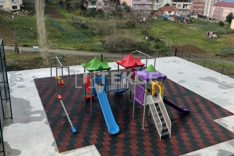 3+1 Lägenhet i Akcaabat, Trabzon, Turkiet Nr. 45613 - 2