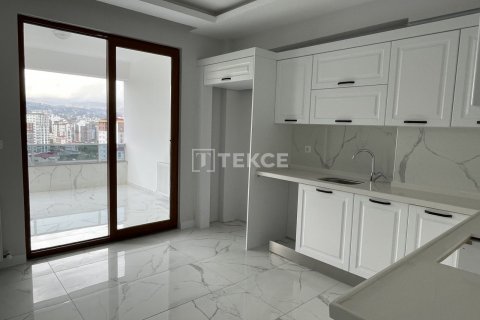 3+1 Lägenhet i Akcaabat, Trabzon, Turkiet Nr. 45613 - 7