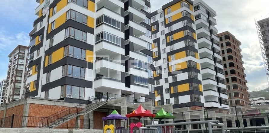 3+1 Lägenhet i Akcaabat, Trabzon, Turkiet Nr. 45613