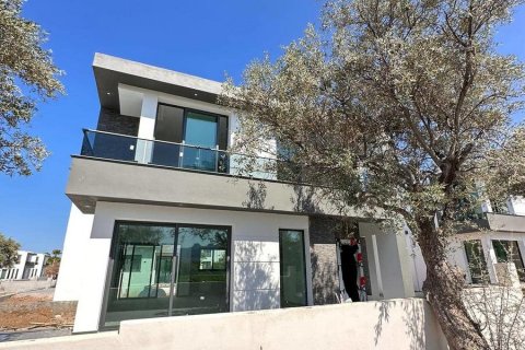 3+0 Villa in Girne, Nr. 190986 - 4
