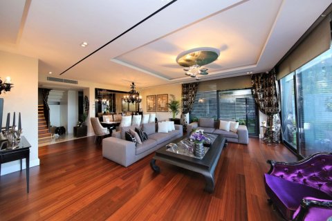 Villa for sale in Sariyer, Istanbul, Turkey, 4 bedrooms, 235m2, No. 147775 – photo 21