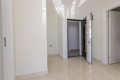 Apartment for sale in Mahmutlar, Antalya, Turkey, 2 bedrooms, 90m2, No. 110834 – photo 16