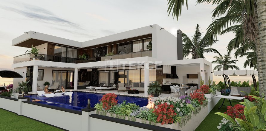 4+1 Villa  in Girne, Northern Cyprus No. 158678