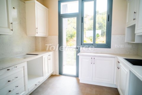2+1 Wohnung  in Bellapais, Girne,  Nr. 131345 - 4