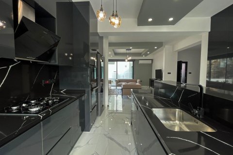 Продажа виллы  в Гирне, Северный Кипр 4 комн., 230м2, №210902 – фото 13