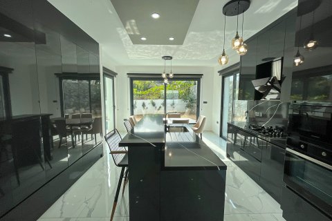 Продажа виллы  в Гирне, Северный Кипр 4 комн., 230м2, №210902 – фото 21
