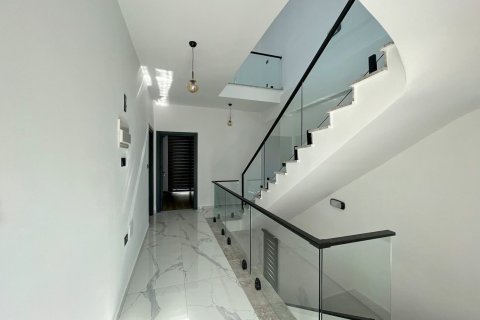Продажа виллы  в Гирне, Северный Кипр 4 комн., 230м2, №210902 – фото 27
