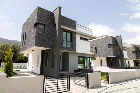 Продажа виллы  в Гирне, Северный Кипр 4 комн., 230м2, №210902 – фото 4