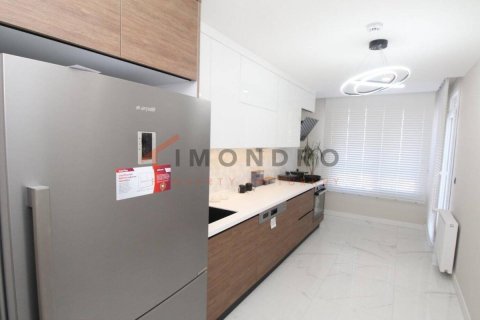 Apartment for sale in Beylikduezue, Istanbul, Turkey, 3 bedrooms, 179m2, No. 152783 – photo 15